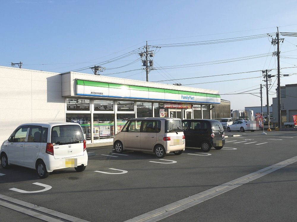 ファミリーマート 津河芸町中別保店