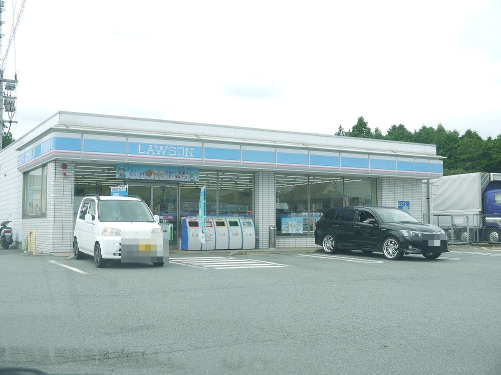 ローソン 久居戸木店