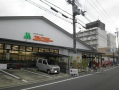 エムジー鞍馬口店