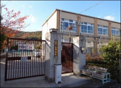 金閣小学校