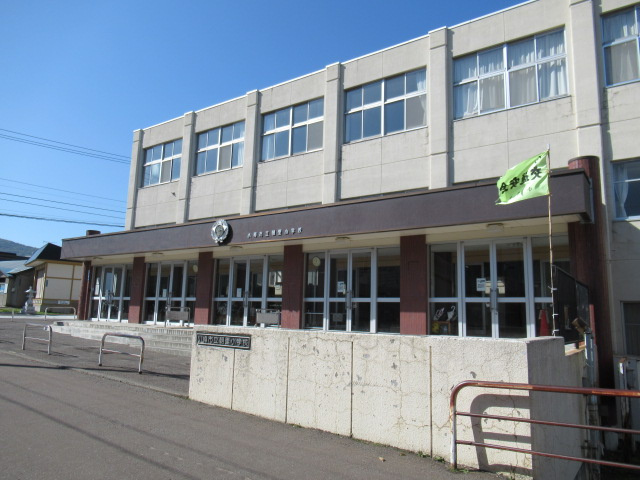 朝里小学校