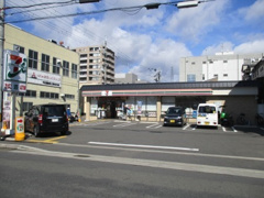 セブンイレブン 西院月双町店