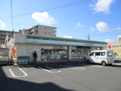 ファミリーマート西院清水町店