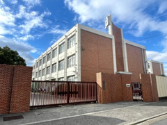 洛南中学校
