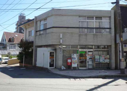 湯河原駅前郵便局