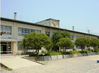 甲府市立石田小学校
