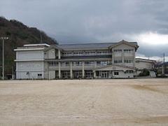 鳥取市立倉田小学校