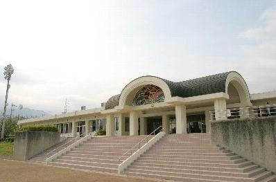  南アルプス市立白根百田小学校
