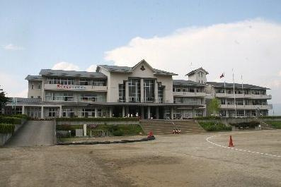 南アルプス市立八田中学校