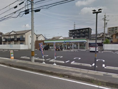 ファミリーマート小牧文津店