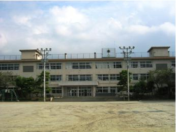 甲府市立新紺屋小学校