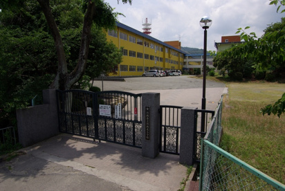 川西市立川西北小学校の画像2