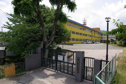 川西市立川西北小学校の画像3