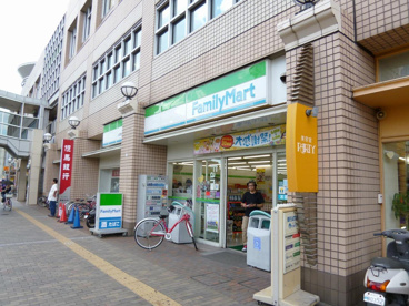 ファミリーマートＪＲ西宮駅南店の画像3