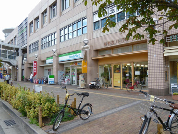 ファミリーマートＪＲ西宮駅南店の画像5