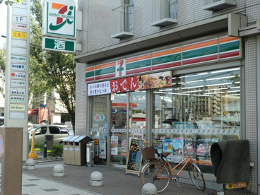 セブンイレブン西宮六湛寺町店の画像1