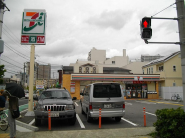 セブンイレブン西宮ガ－デンズ北口店の画像3