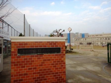 川西市立緑台中学校の画像4