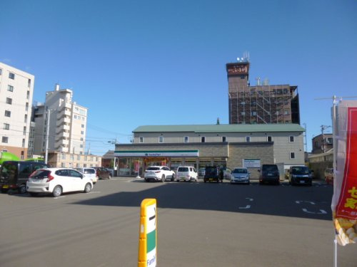 ファミリーマート 小樽色内1丁目店