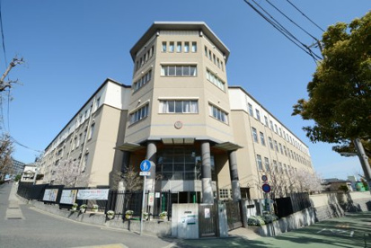 神戸市立高羽小学校の画像1