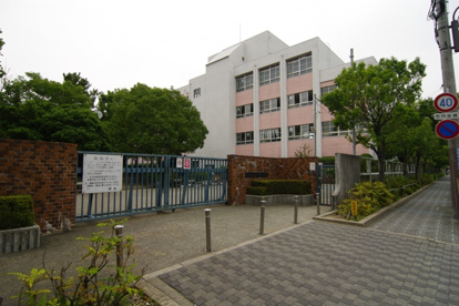 尼崎市立　立花北小学校の画像1