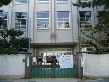尼崎市立　長洲小学校の画像5