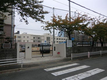 尼崎市立　難波小学校の画像1