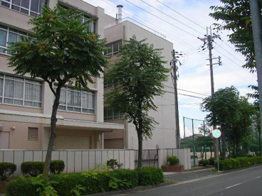 伊丹市立　池尻小学校の画像3