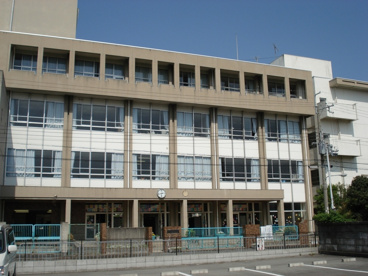 伊丹市立　昆陽里小学校の画像3