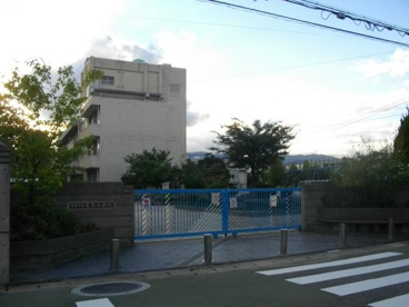 西宮市立　瓦木小学校の画像2