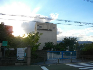 西宮市立　瓦木小学校の画像3