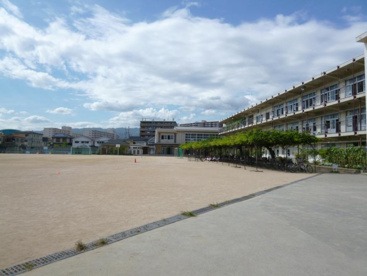 西宮市立　南甲子園小学校の画像4