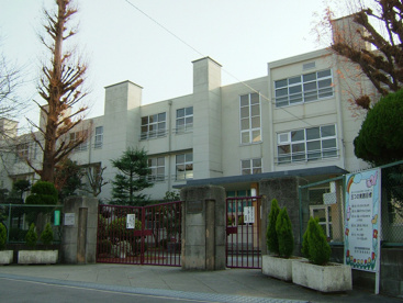 西宮市立　学文中学校の画像1