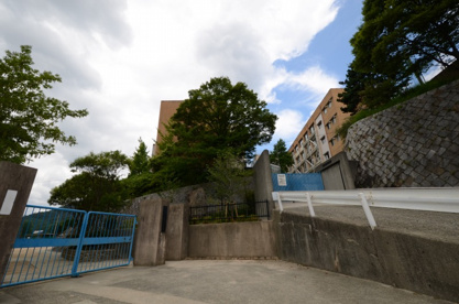 西宮市立　苦楽園中学校の画像1
