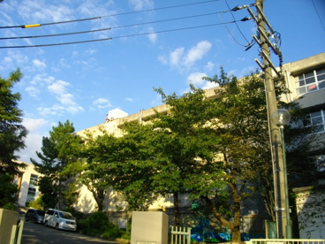 西宮市立　大社中学校 の画像3