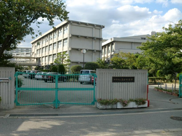 西宮市立　真砂中学校の画像4