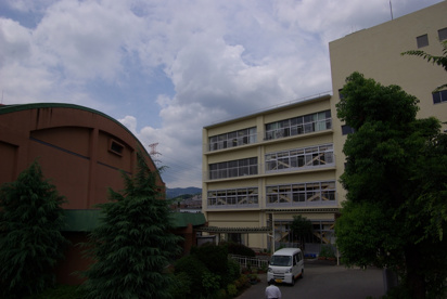 宝塚市立　南ひばりガ丘中学校の画像4