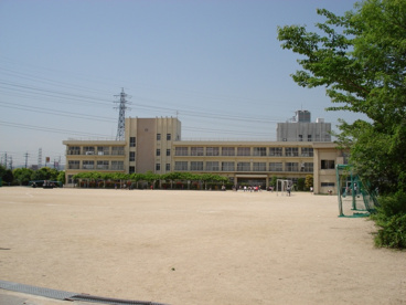 宝塚市立安倉小学校の画像1