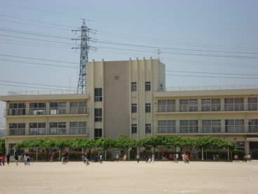 宝塚市立安倉小学校の画像3