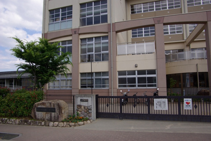 宝塚市立宝塚第一小学校の画像4