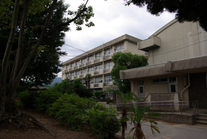 宝塚市立　売布小学校の画像4