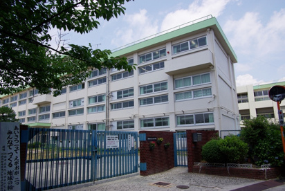 川西市立　久代小学校の画像4
