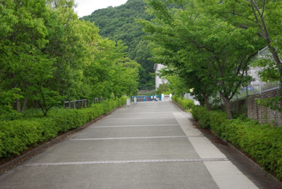 川西市立　けやき坂小学校の画像3