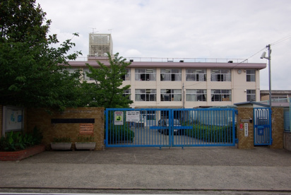 川西市立　清和台南小学校の画像1