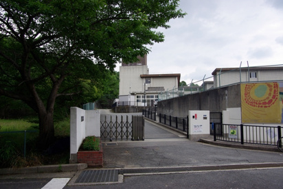 川西市立　多田東小学校の画像3