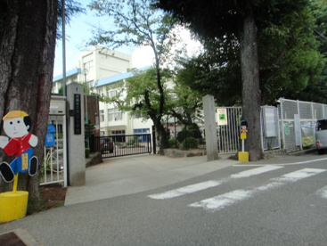 川西市立　東谷小学校の画像5