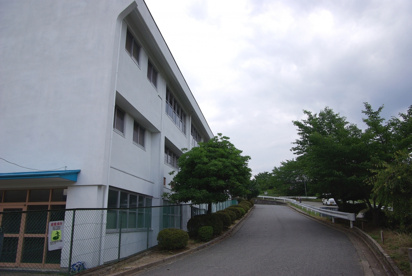 川西市立　多田中学校の画像4