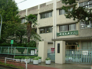 西宮市立　鳴尾中学校の画像1