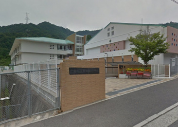 春日野小学校