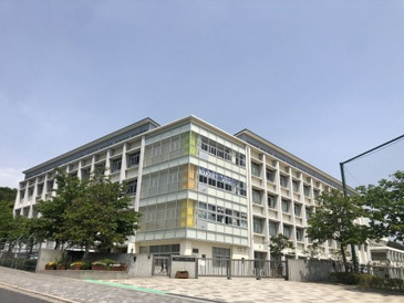 大塚中学校
